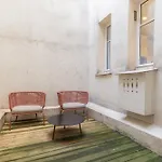 Charming - Air-Conditioned And Terrace